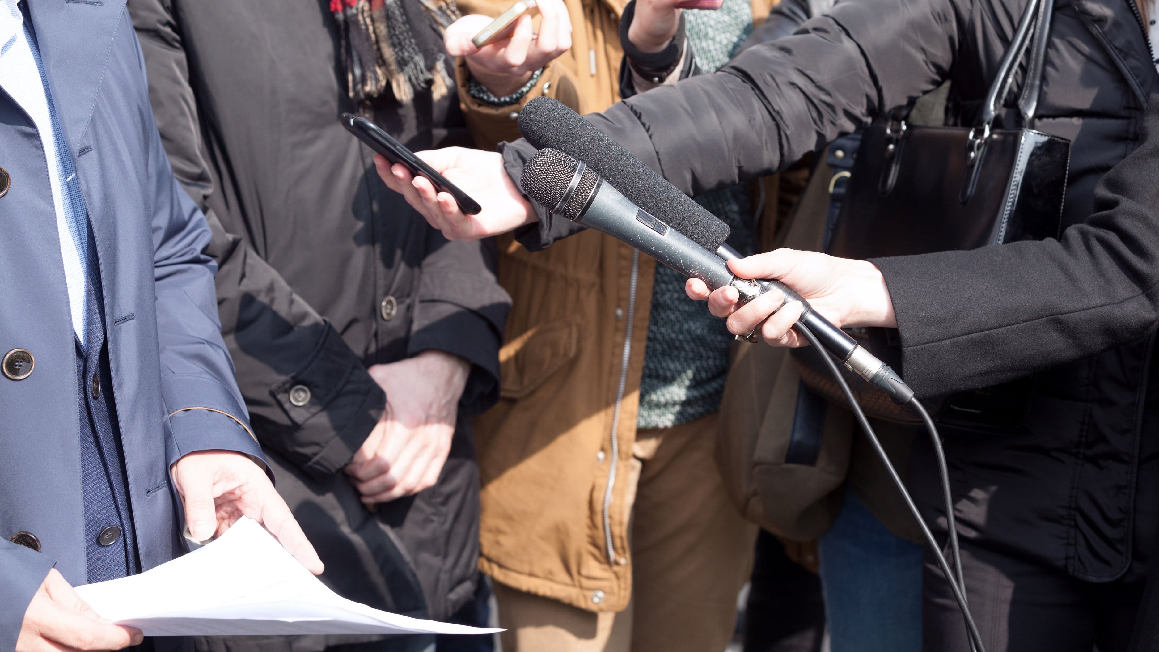 The Celebrity Crisis That Social Media Managed Before Pr Could